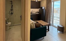 Gk Luxury Suites